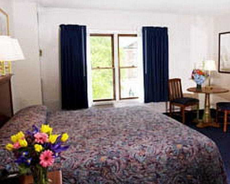 בוסטון Constitution Inn מראה חיצוני תמונה