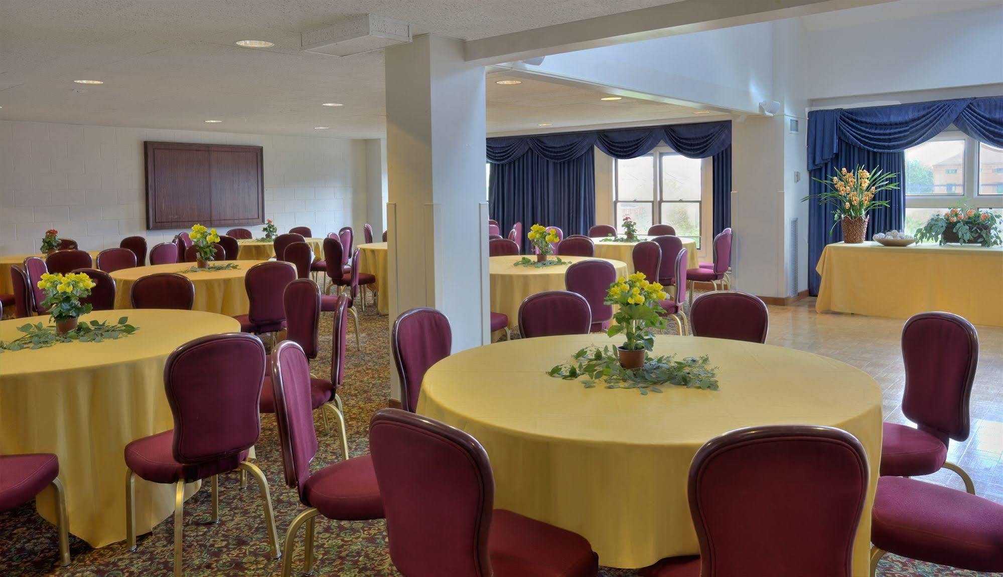 בוסטון Constitution Inn מראה חיצוני תמונה