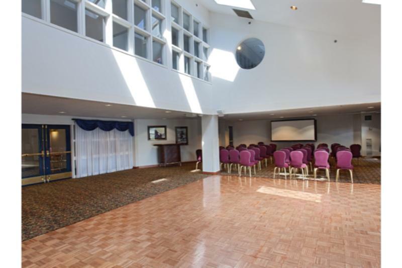 בוסטון Constitution Inn מראה חיצוני תמונה